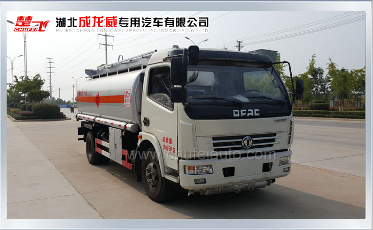 東風大多利卡8噸加油車（國五）