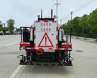 東風小多利卡瀝青灑布車（國六）